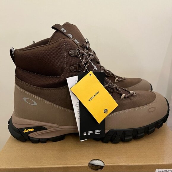 Oakley Vertex "carafe" Vibram Sole hiking boots Size 10.5 - Picture 4 of 12